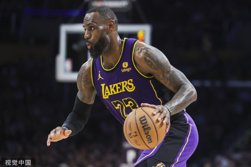 賽季中幾乎 賽季中幾乎