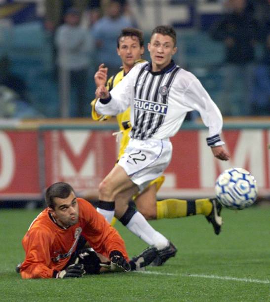 三千六百五十萬歐轉會費 羅馬諾：多夫比克三小時後抵達羅馬簽約.